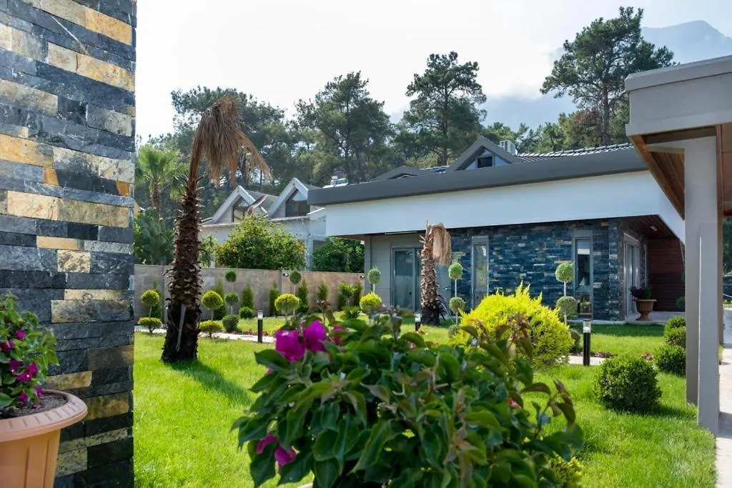Greenpark Antalya 0*,
